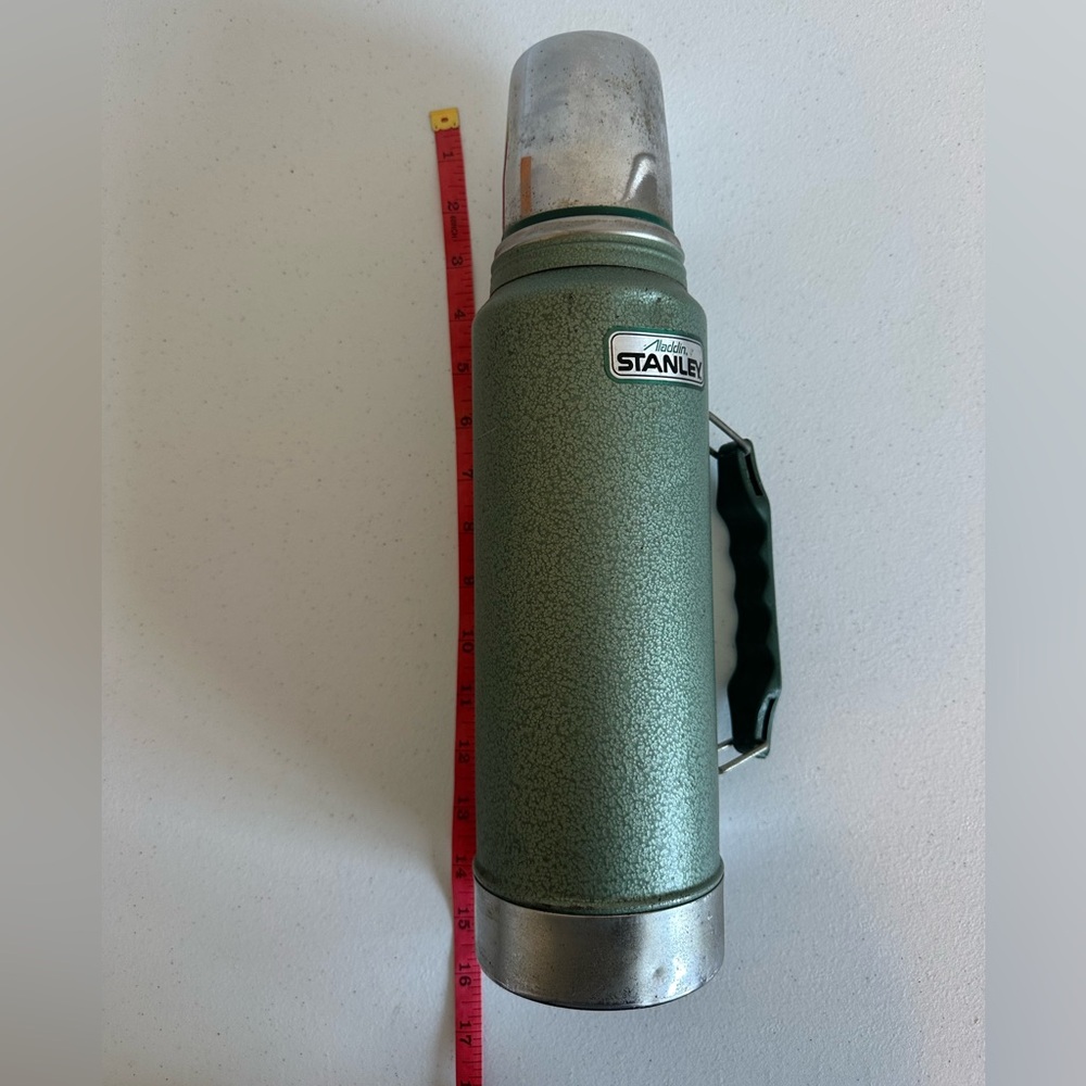 Vintage Aladdin Stanley Green‎ Quart Size Thermos - Picture 8 of 10